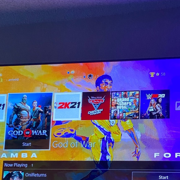 Ps4 comes with all the digital games in pictures still in good condition - Picture 3 of 3